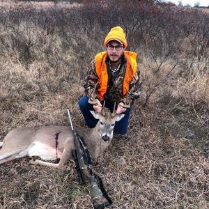 Meet your Posher, Max